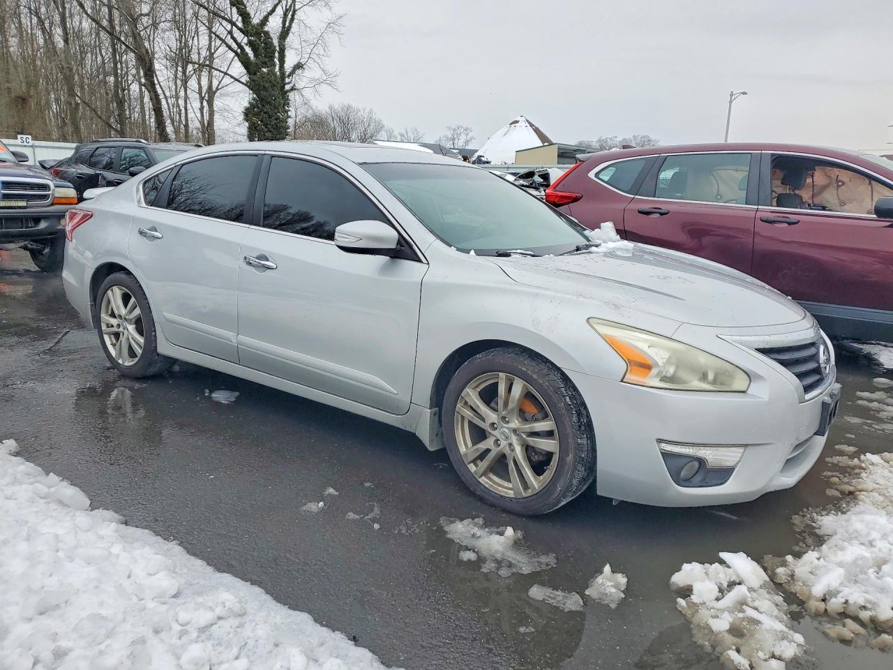 2013 NISSAN ALTIMA