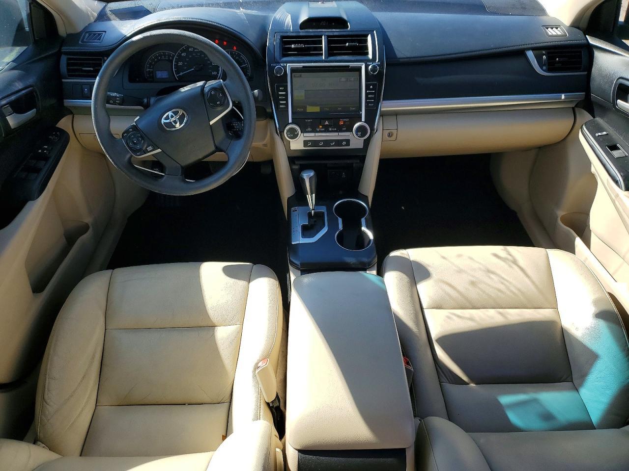 2014 TOYOTA CAMRY