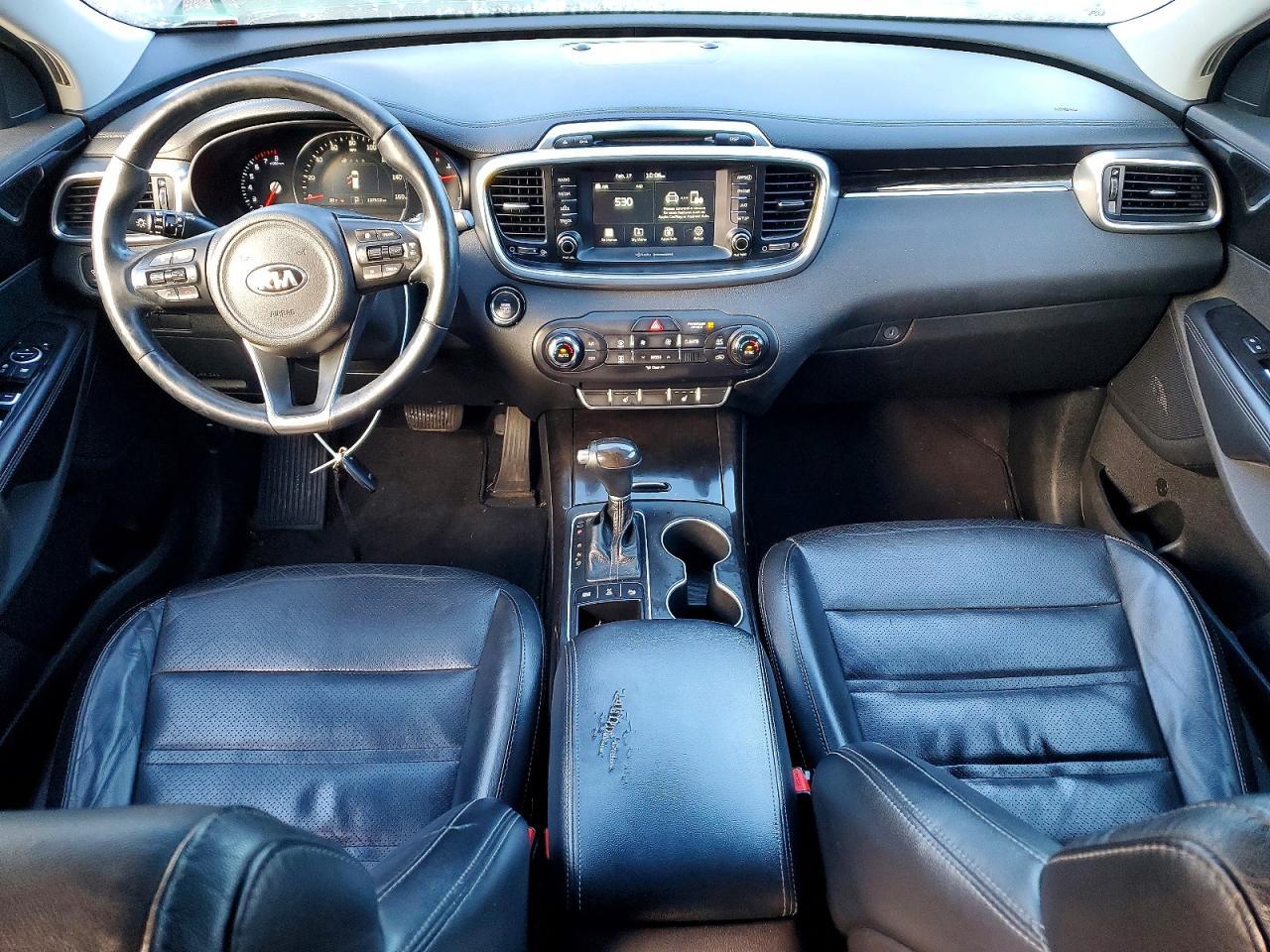 2017 KIA SORENTO