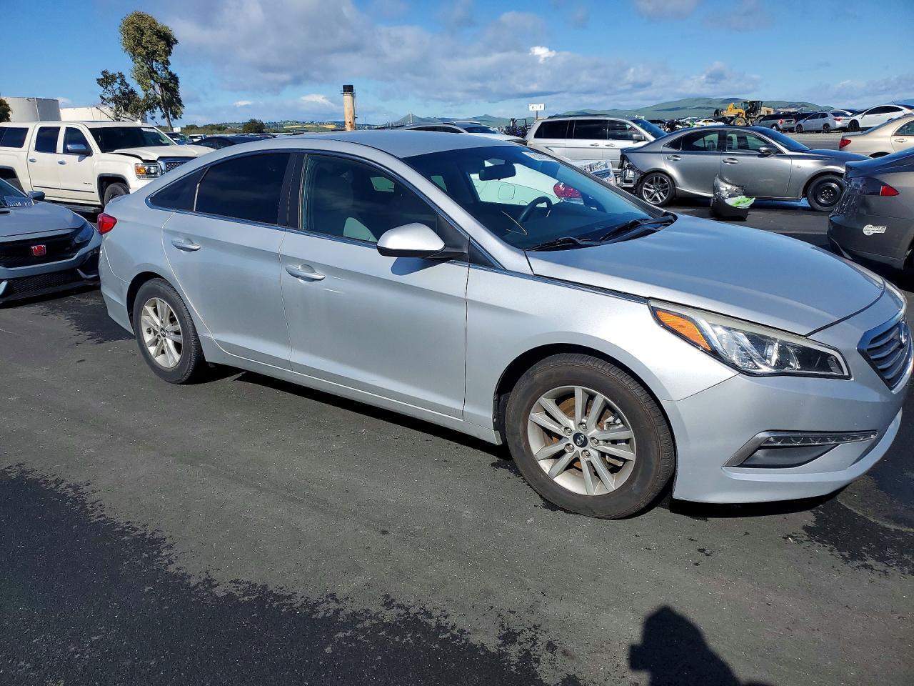 2015 HYUNDAI SONATA