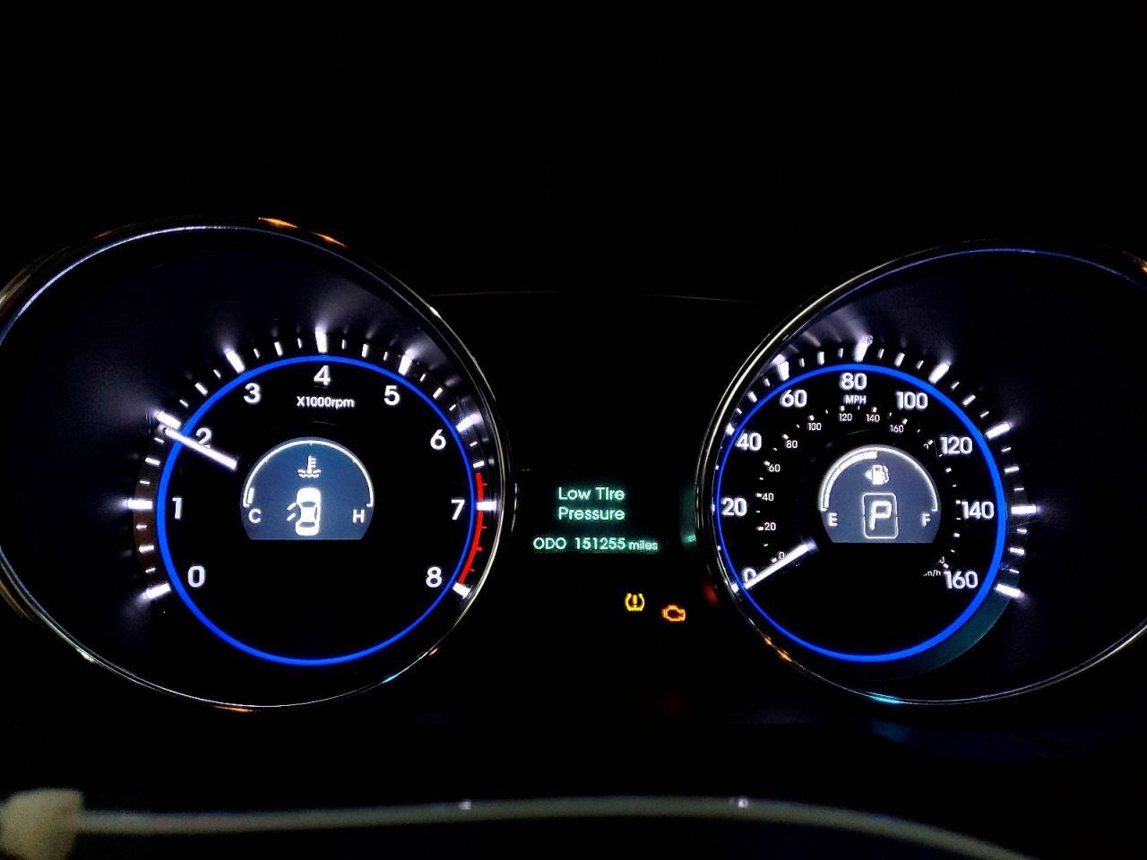 2011 HYUNDAI SONATA