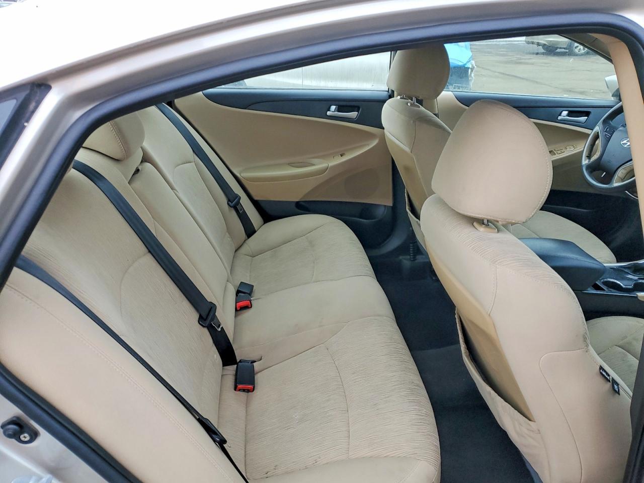 2011 HYUNDAI SONATA