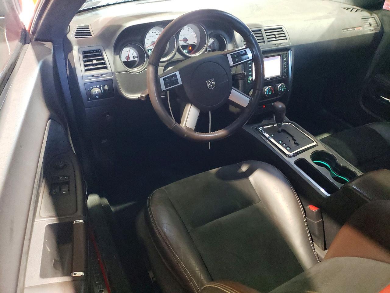 2010 DODGE Challenger