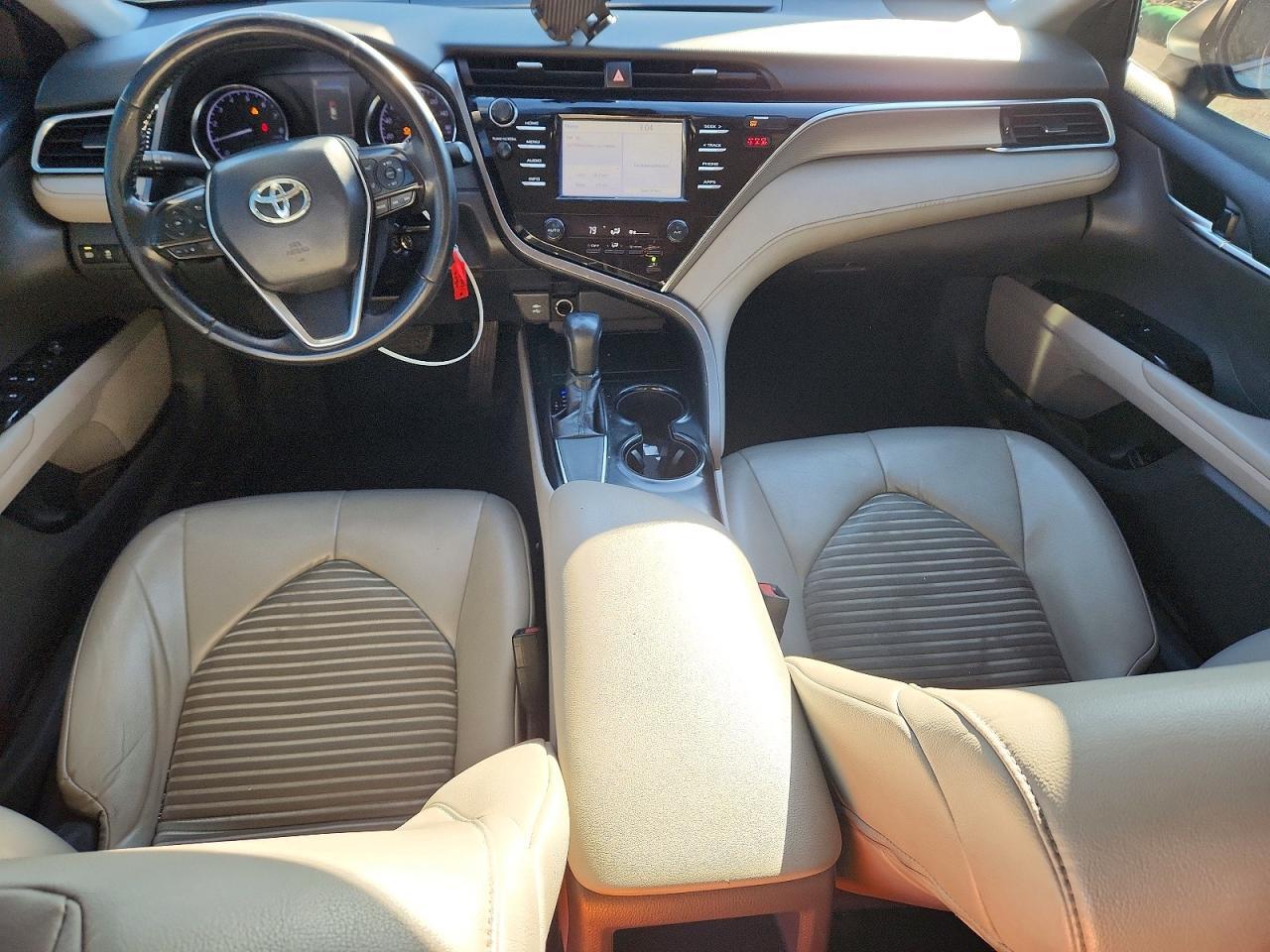 2018 TOYOTA CAMRY