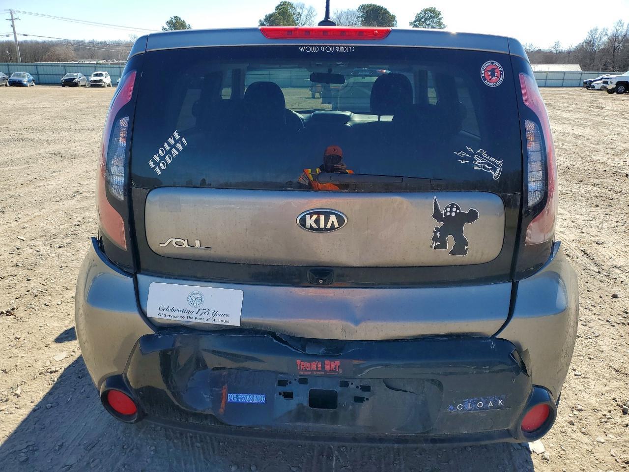 2016 KIA SOUL