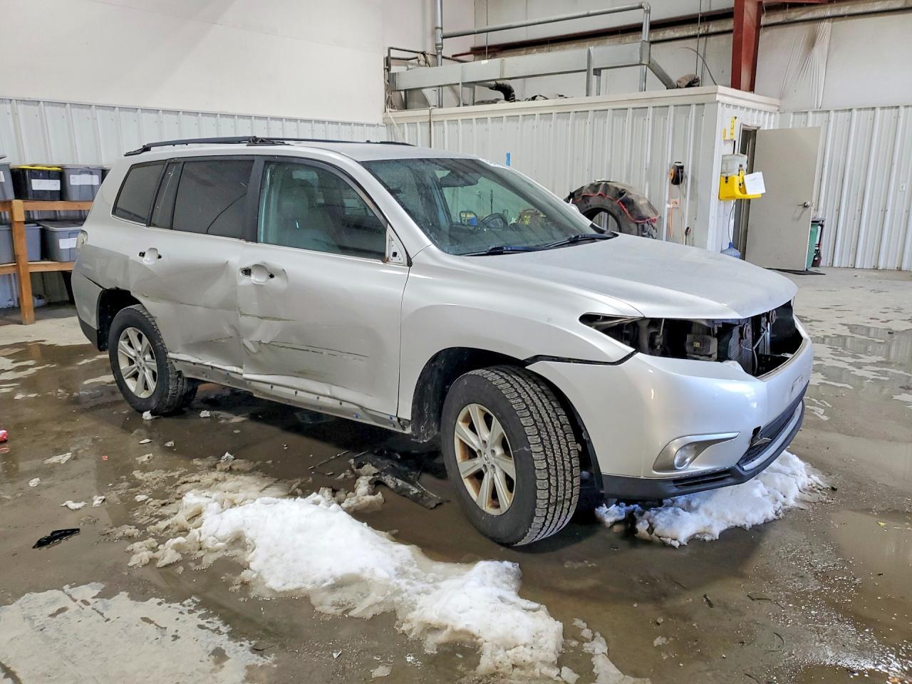 2012 TOYOTA HIGHLANDER