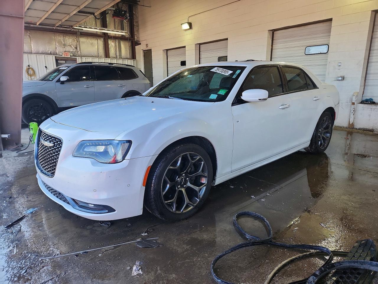 2015 CHRYSLER 300