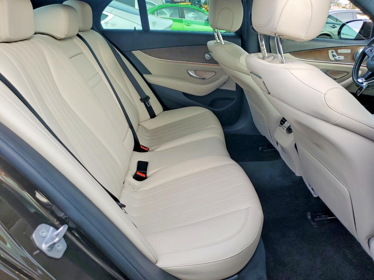 2018 MERCEDES-BENZ E-Class