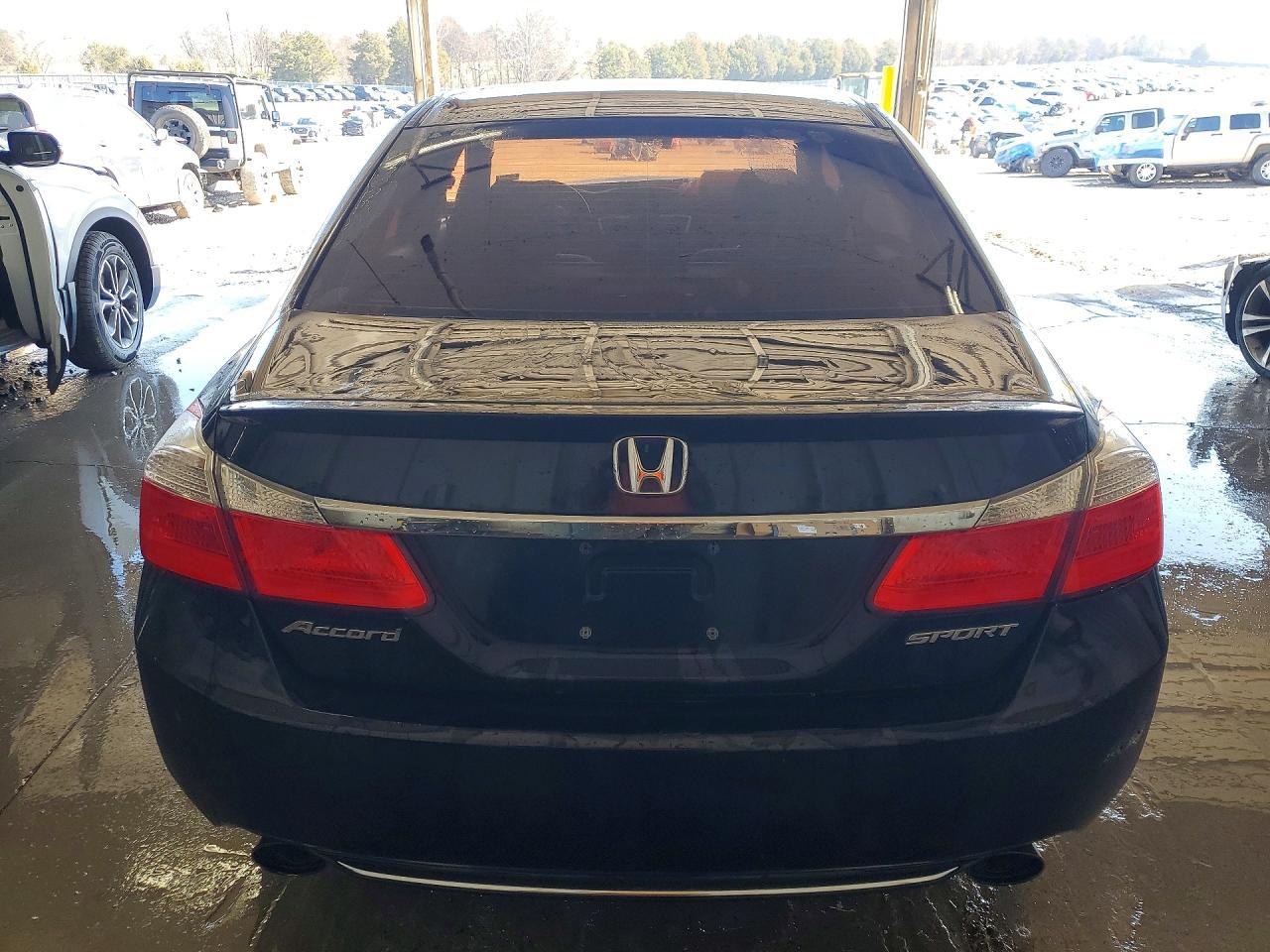 2015 HONDA ACCORD