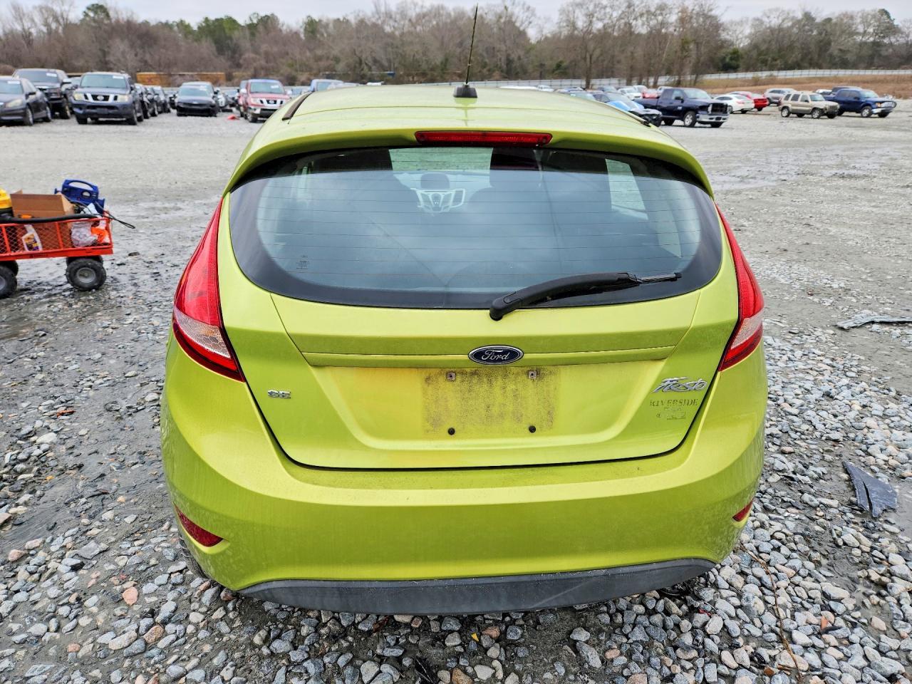 2011 FORD Fiesta