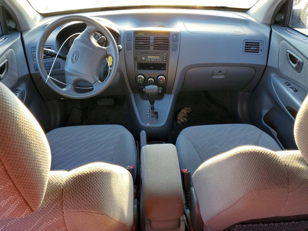 2005 HYUNDAI TUCSON