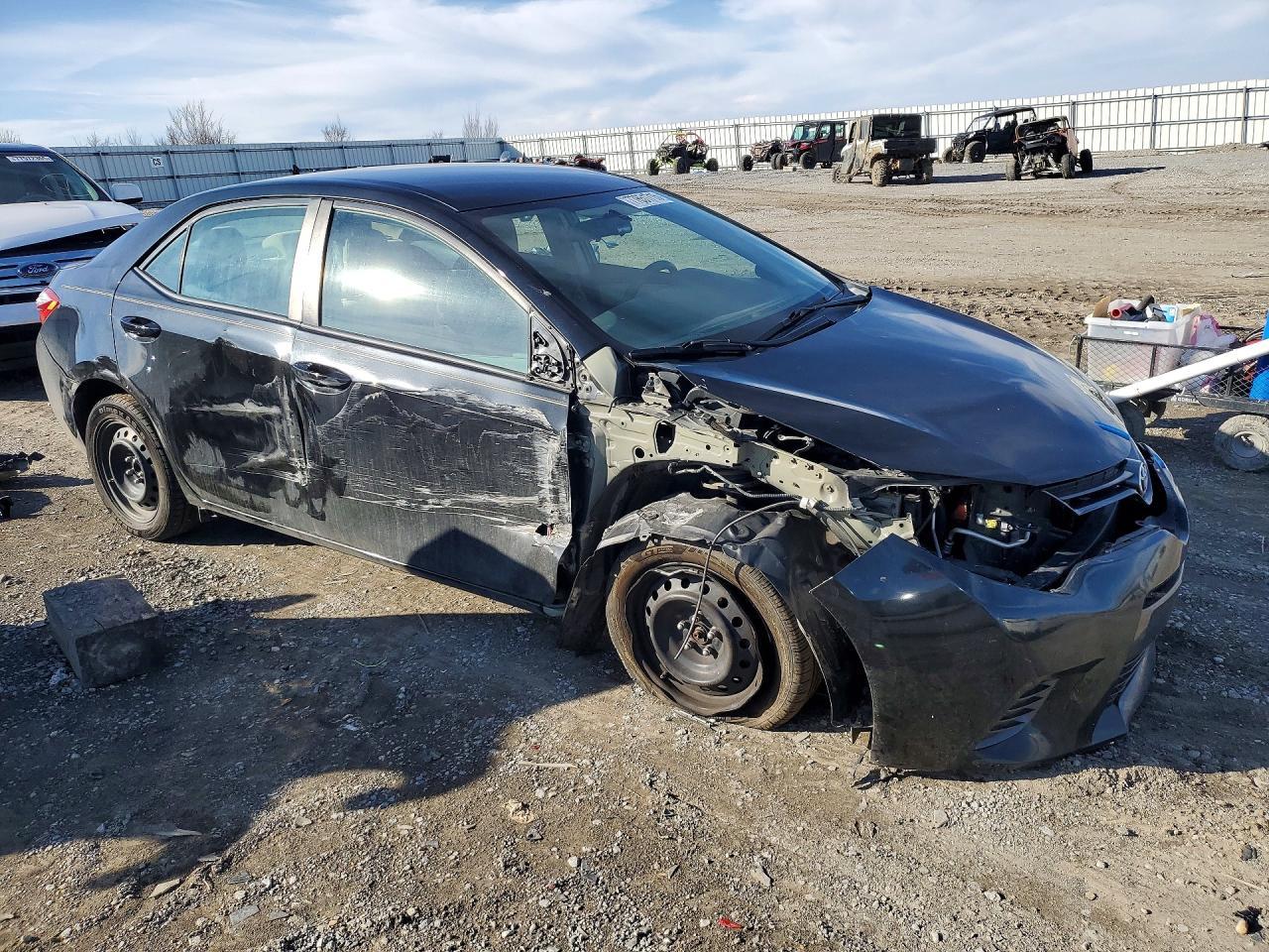 2015 TOYOTA COROLLA