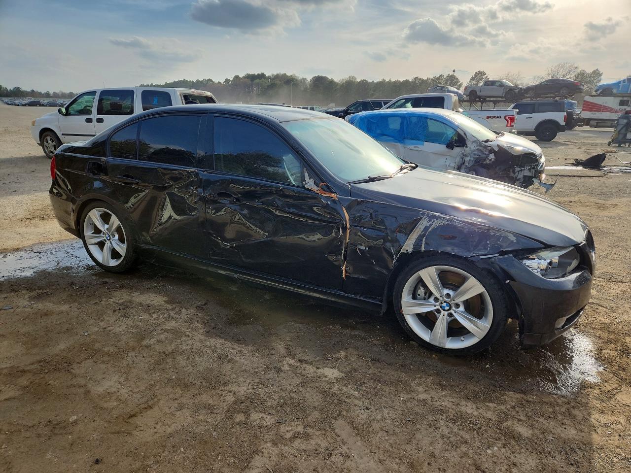 2011 BMW 3 SERIES