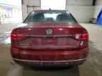 2017 VOLKSWAGEN Passat
