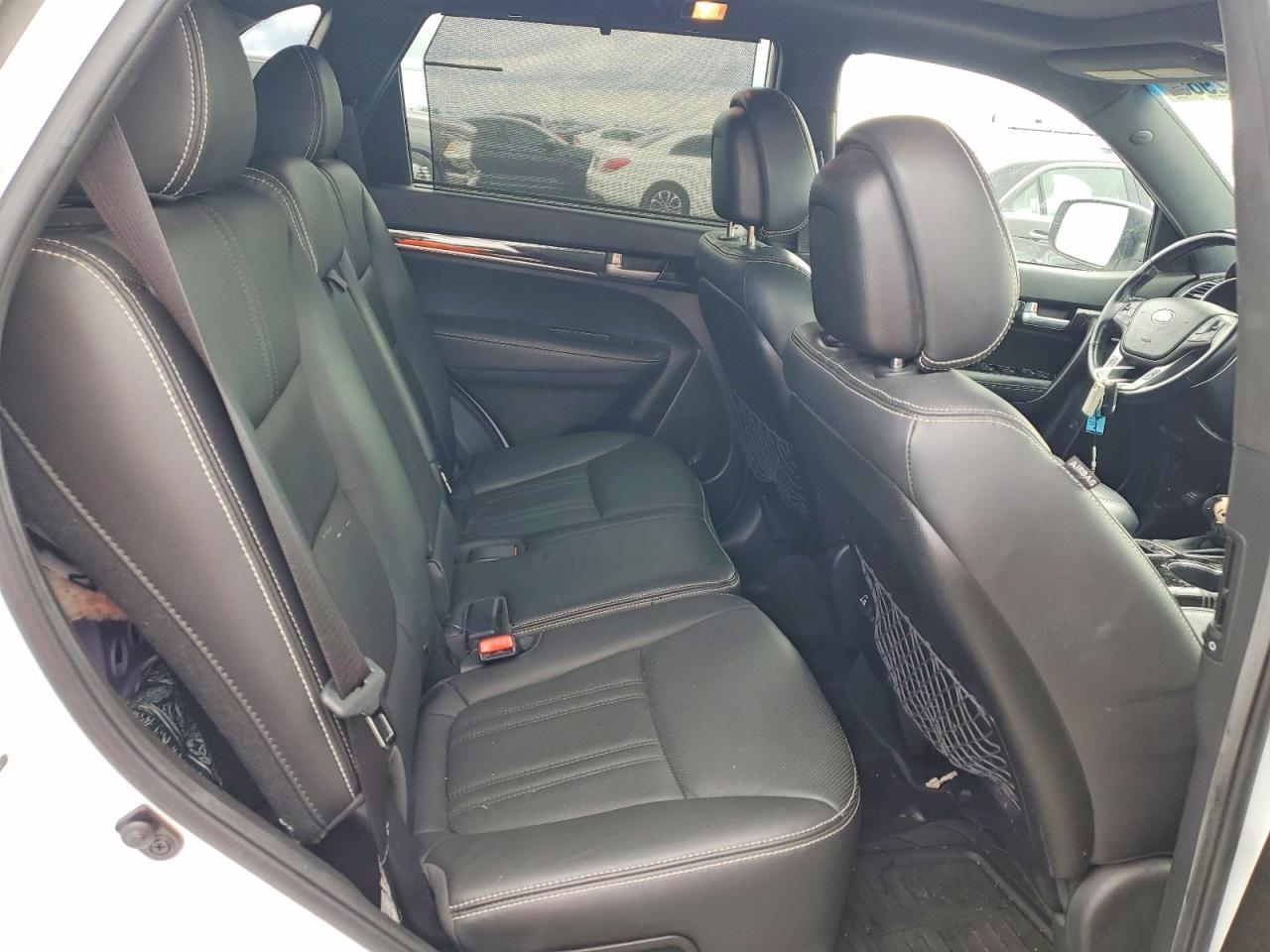 2015 KIA SORENTO