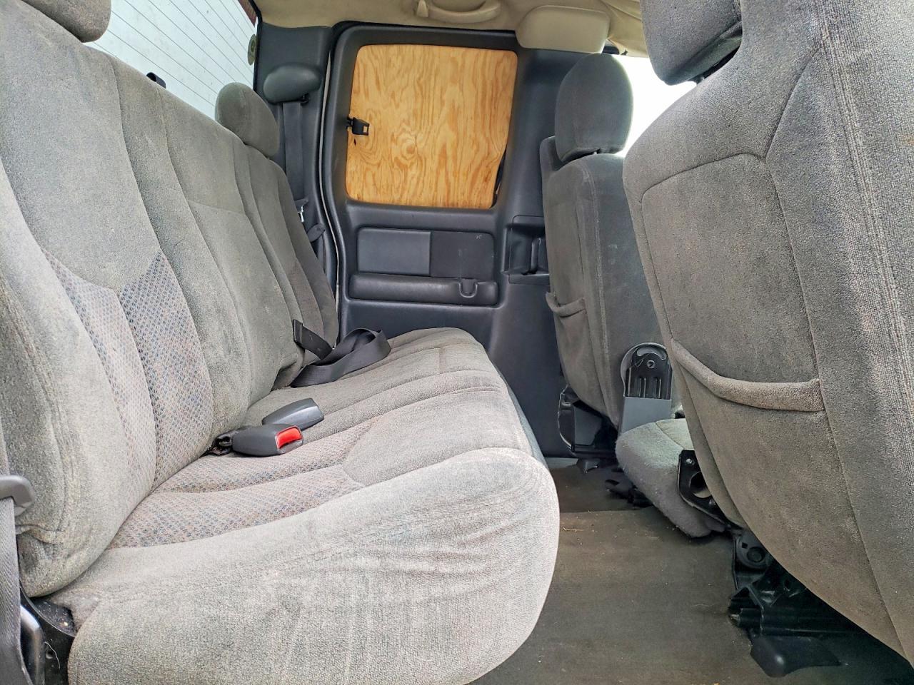 2004 CHEVROLET Silverado