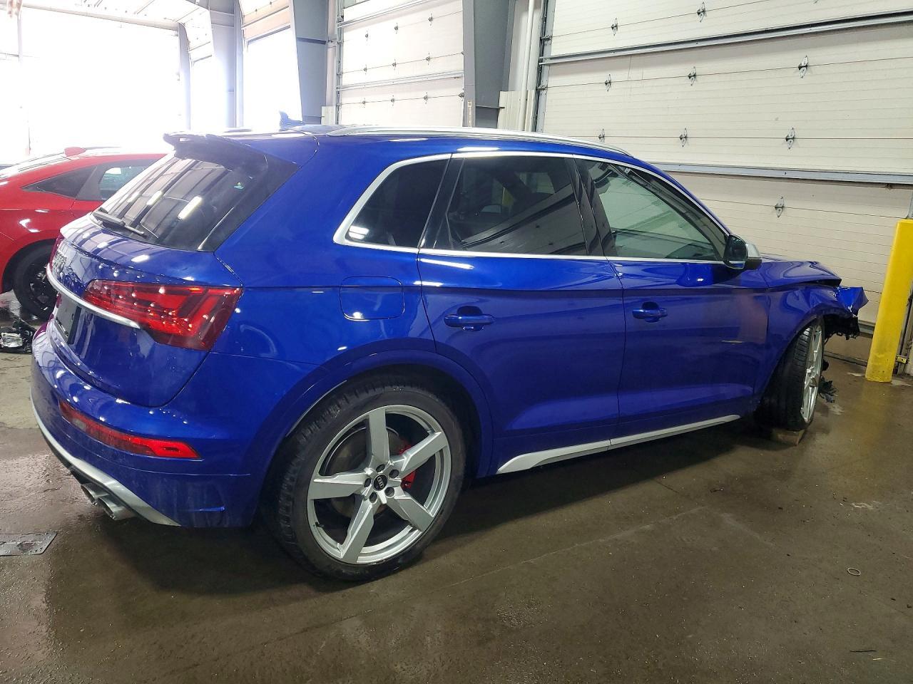 2022 AUDI SQ5