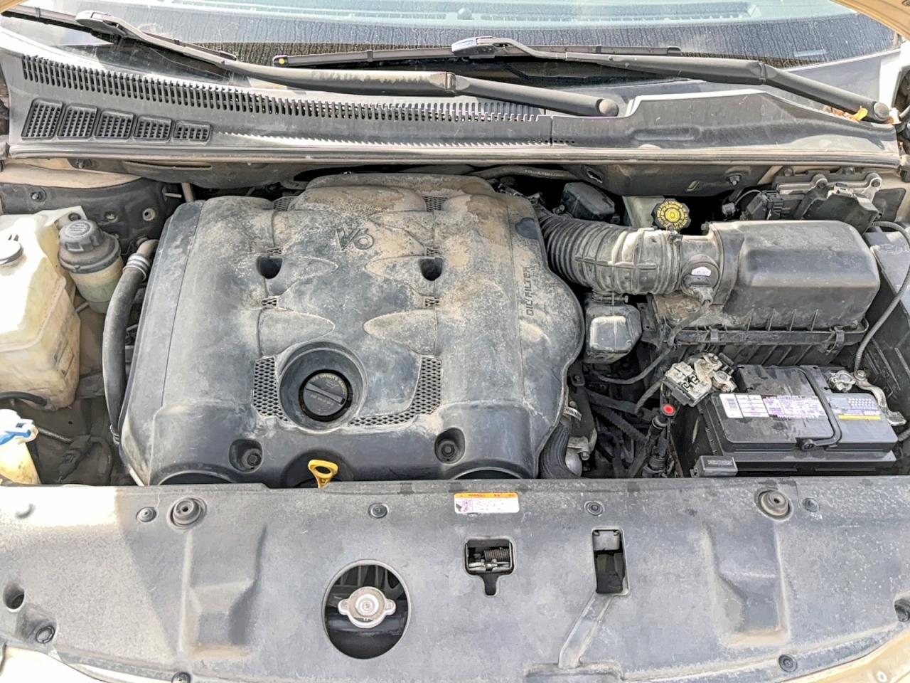 2008 KIA SEDONA