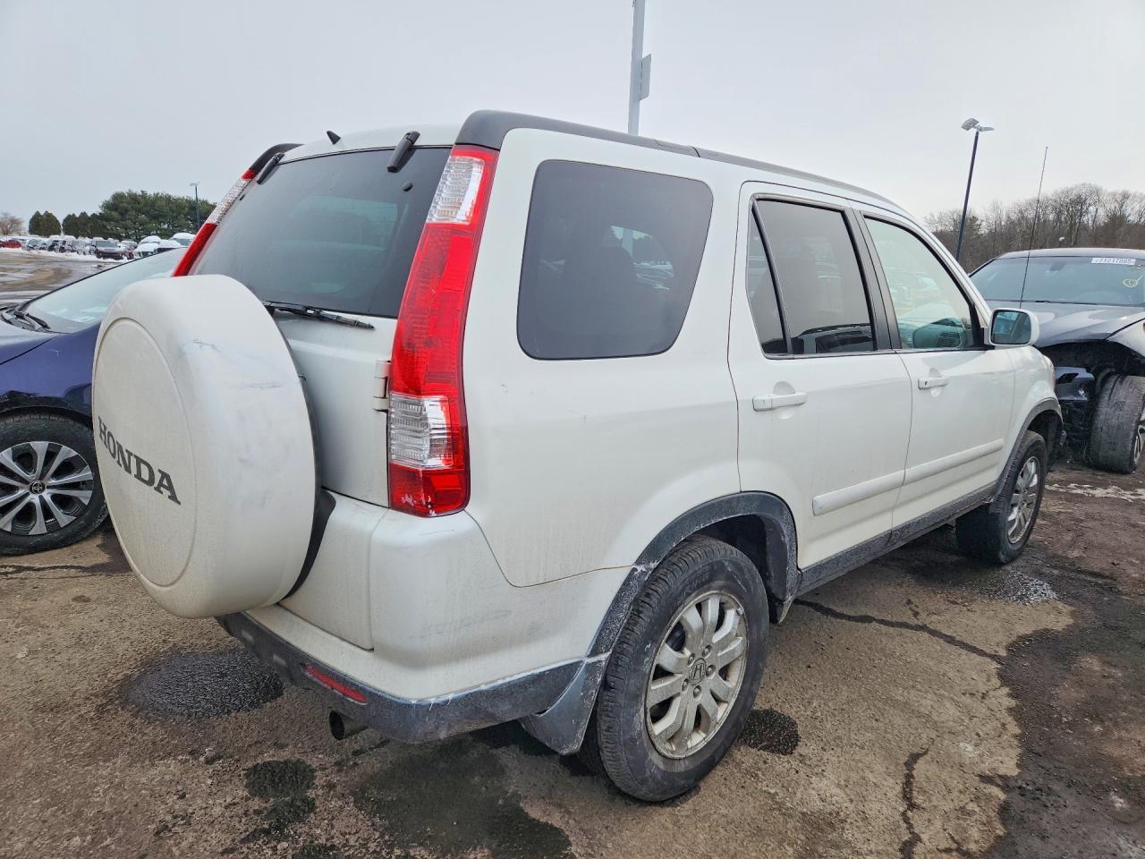 2005 HONDA CR-V