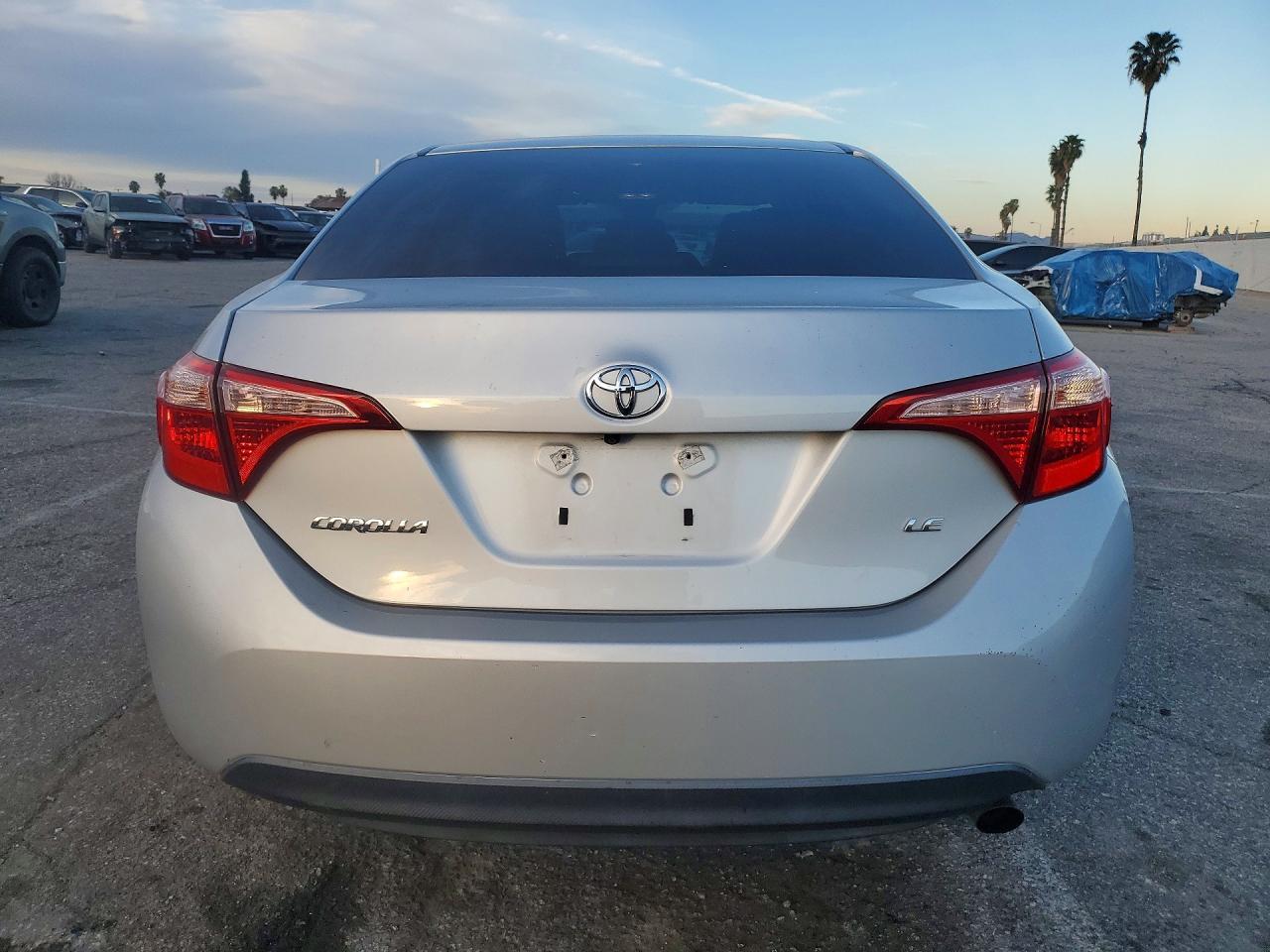 2018 TOYOTA COROLLA