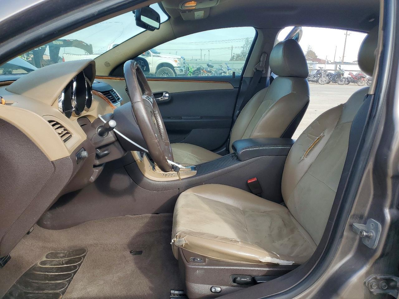2011 CHEVROLET MALIBU
