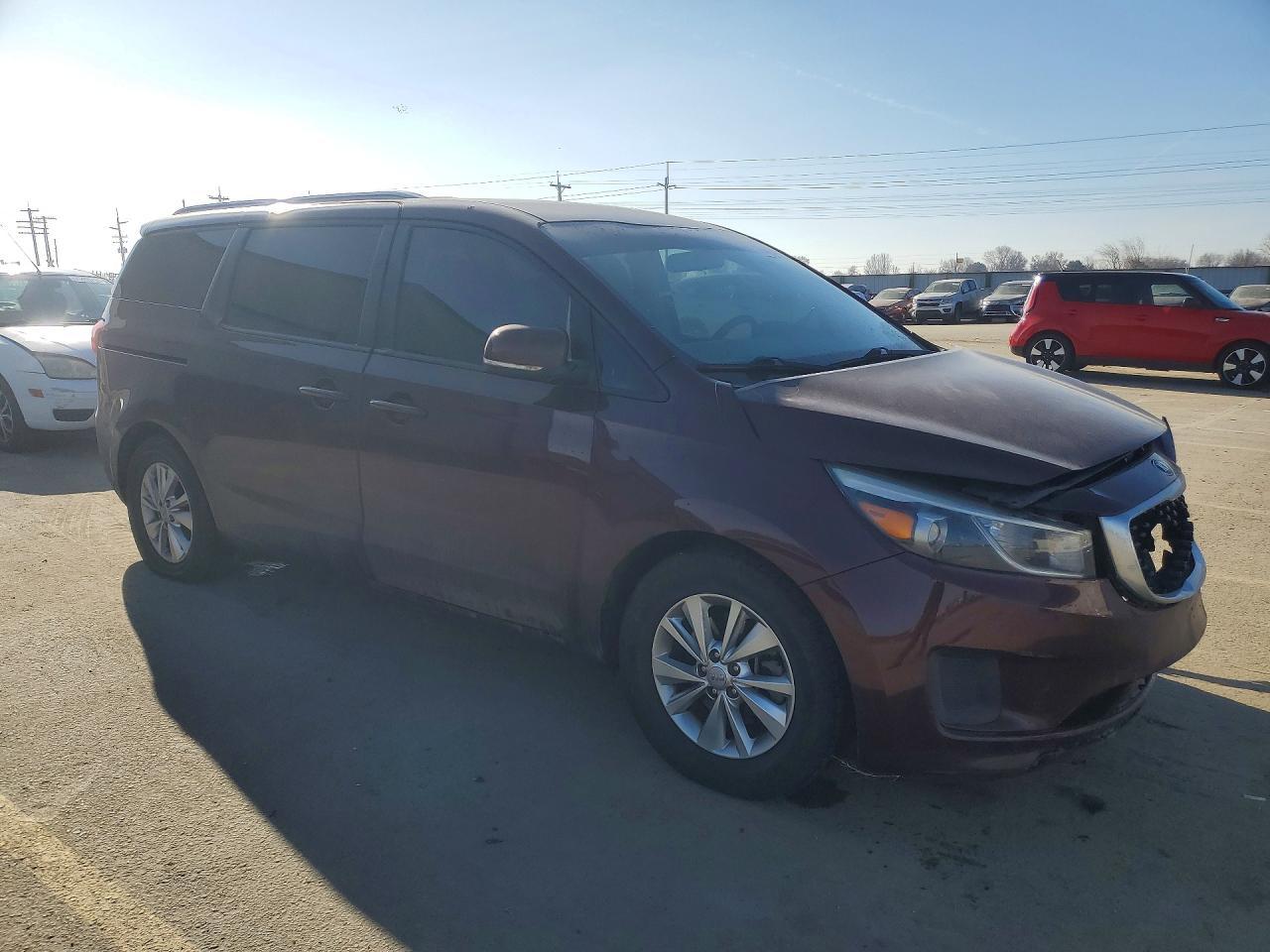 2016 KIA SEDONA
