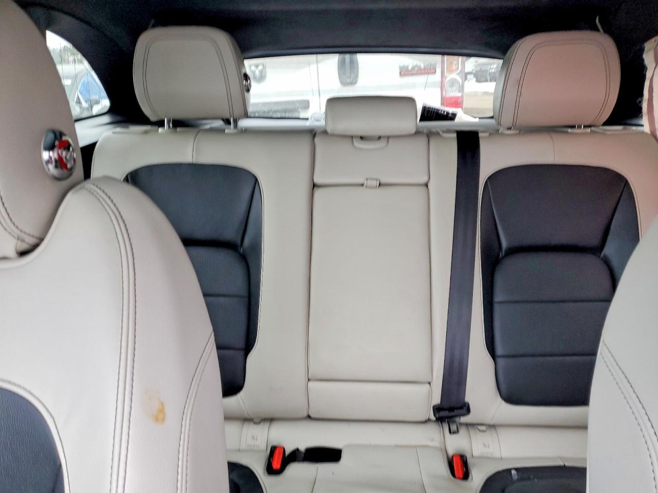 2019 JAGUAR F-Pace
