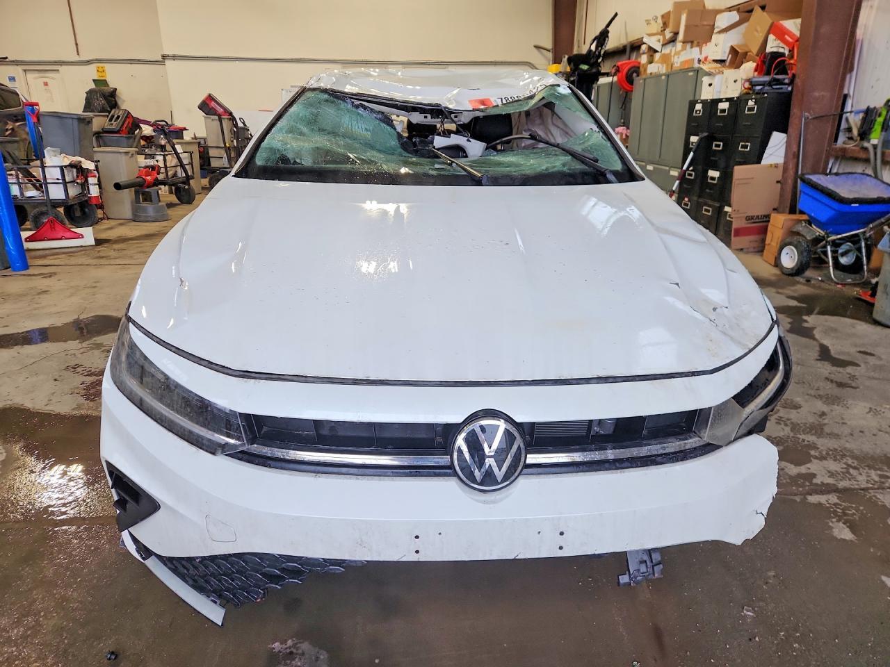 2025 VOLKSWAGEN JETTA