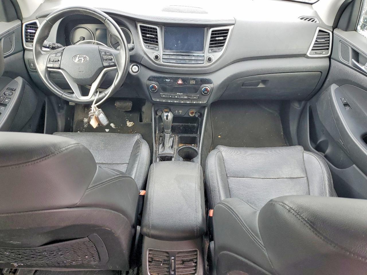 2017 HYUNDAI TUCSON