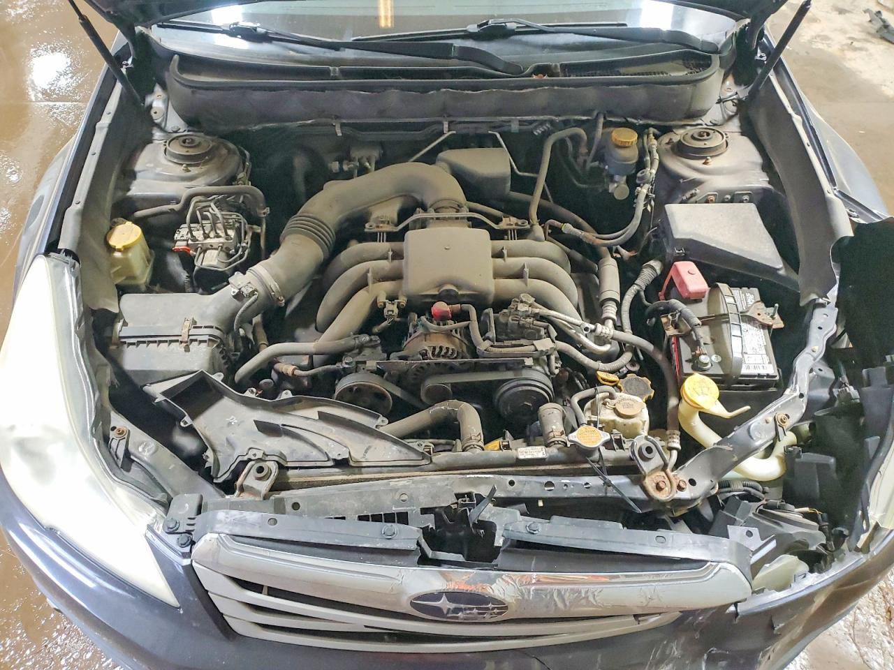 2010 SUBARU Outback