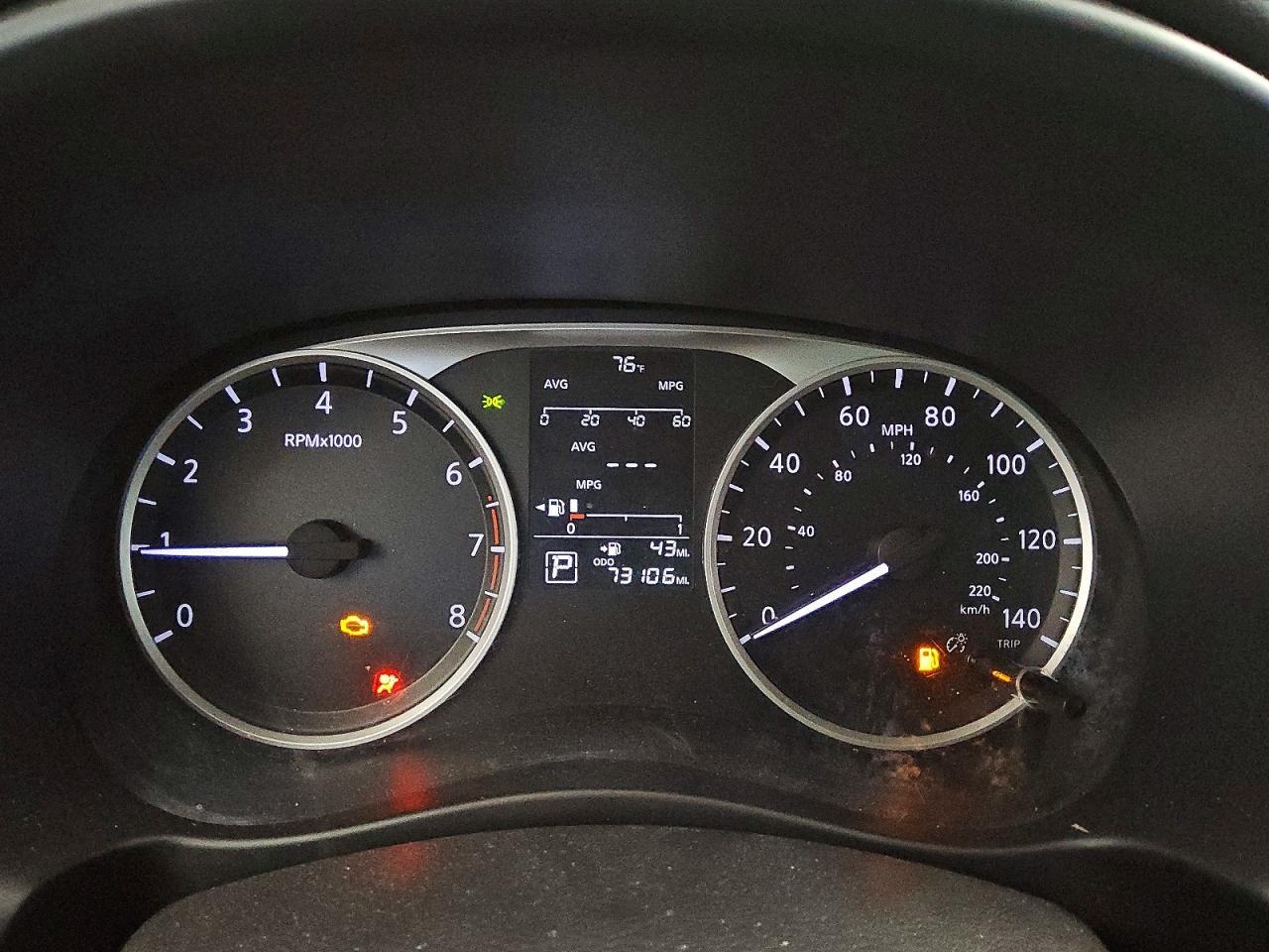 2023 NISSAN KICKS