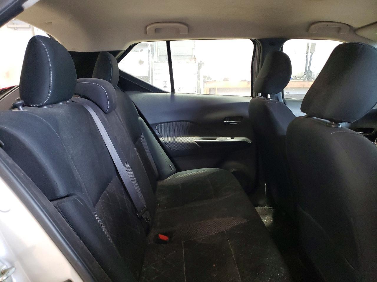 2020 NISSAN KICKS