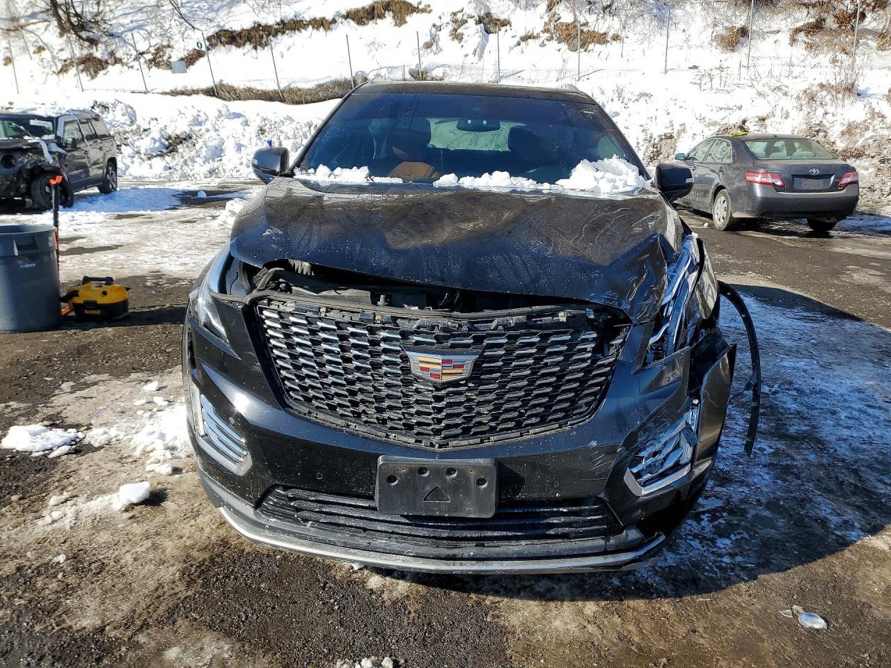 2021 CADILLAC XT5