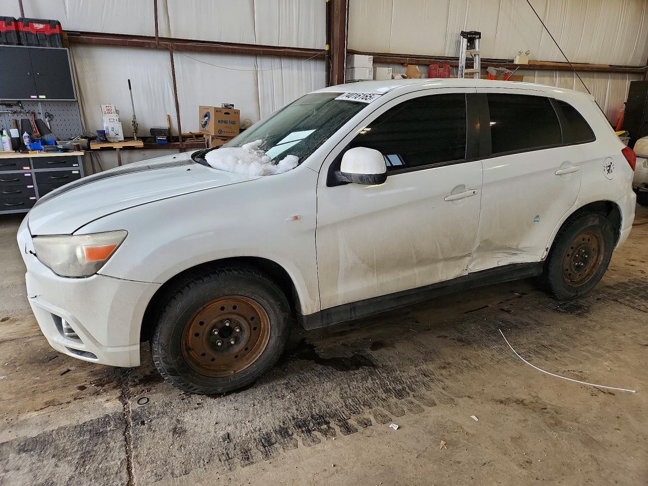 2011 MITSUBISHI RVR