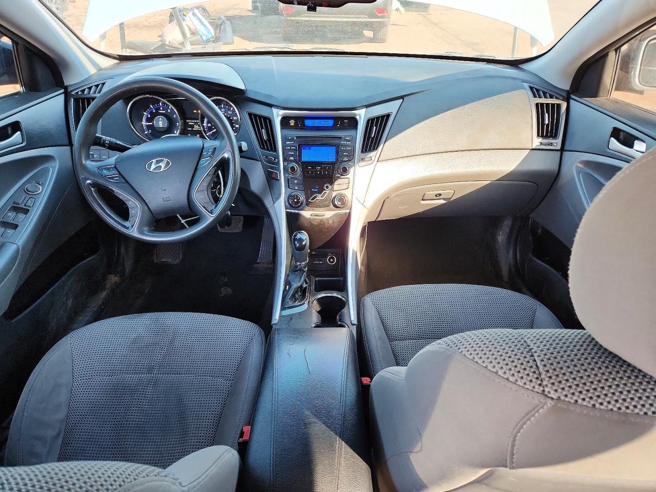 2012 HYUNDAI SONATA