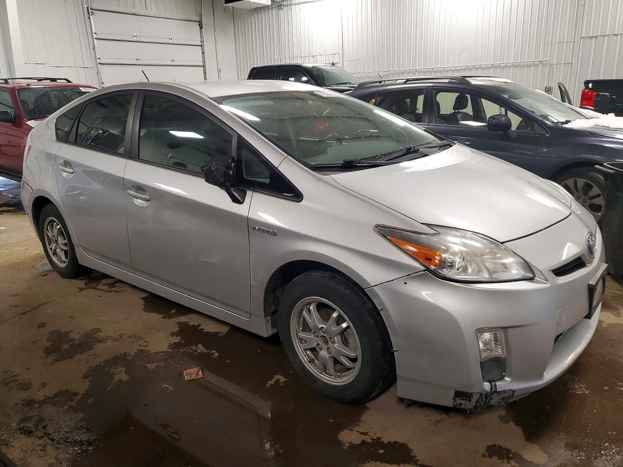 2010 TOYOTA PRIUS