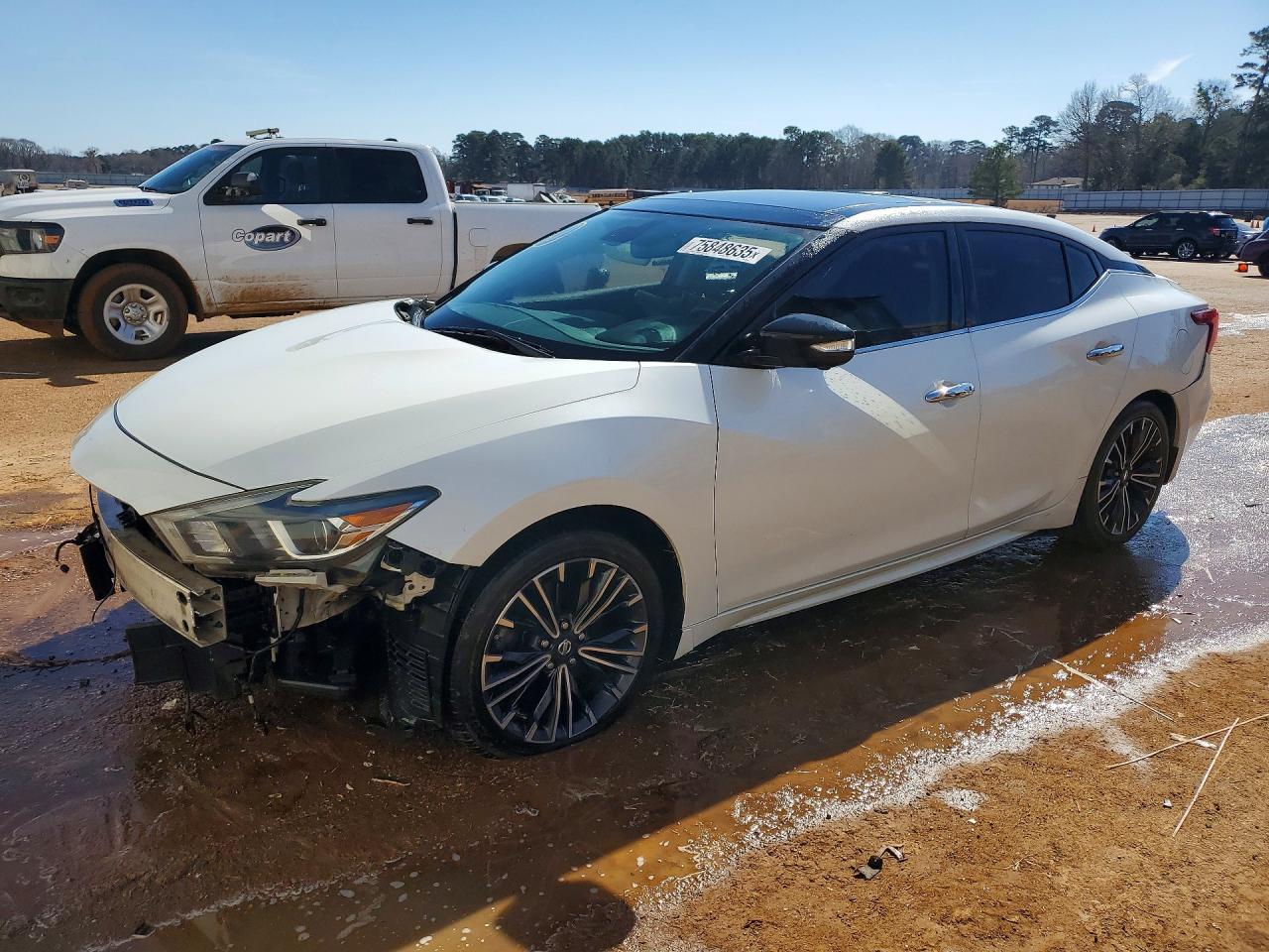 2016 NISSAN Maxima