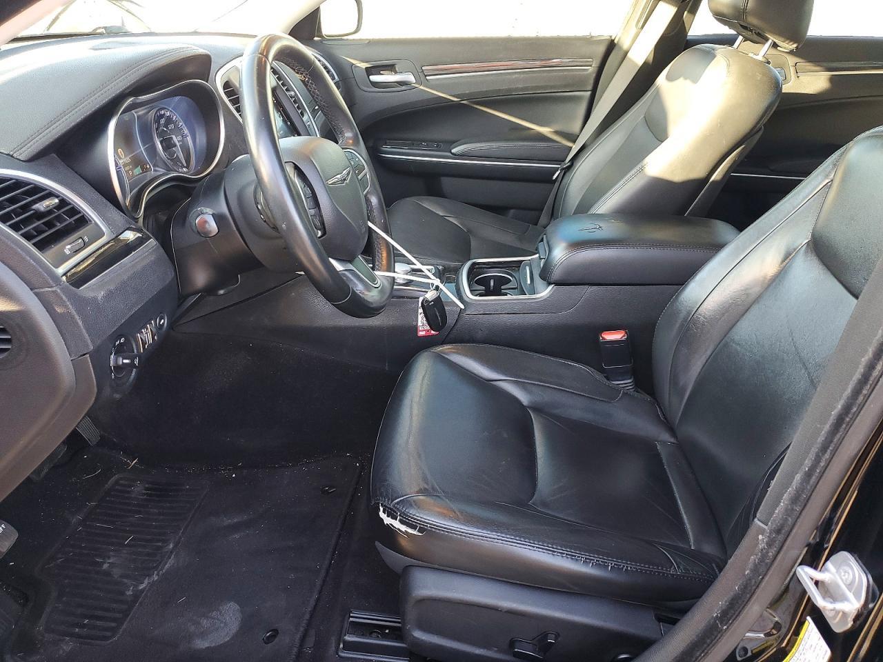 2018 CHRYSLER 300