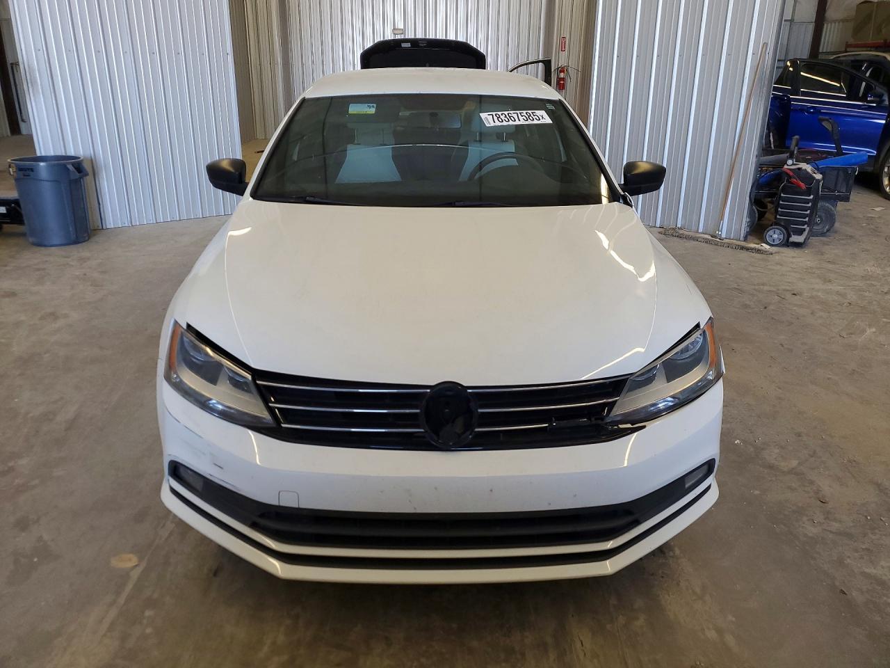 2016 VOLKSWAGEN JETTA