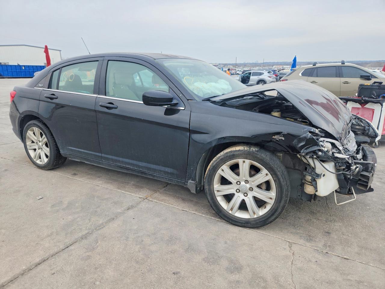 2013 CHRYSLER 200