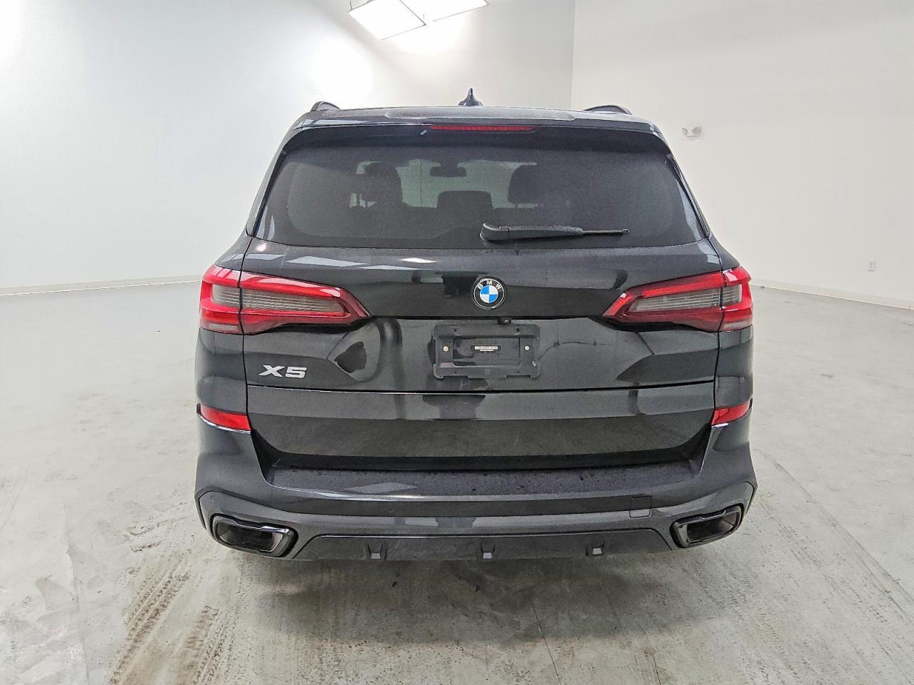 2023 BMW X5