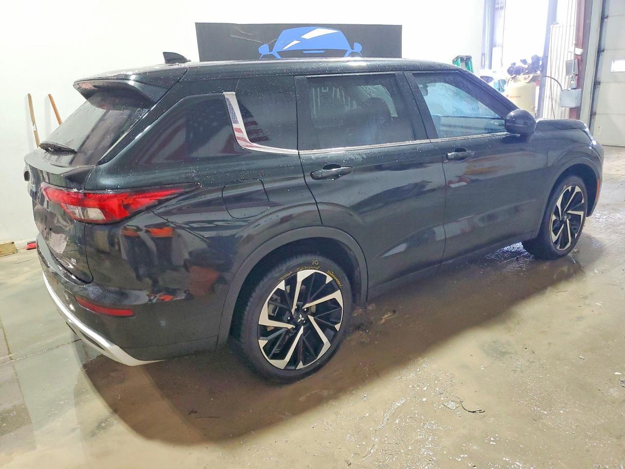 2024 MITSUBISHI outlander