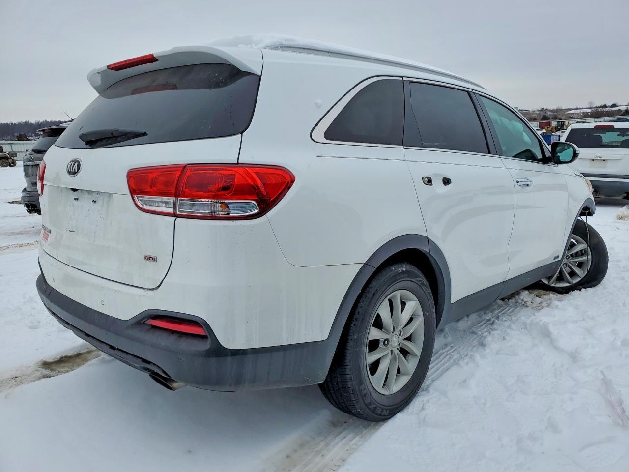2017 KIA SORENTO