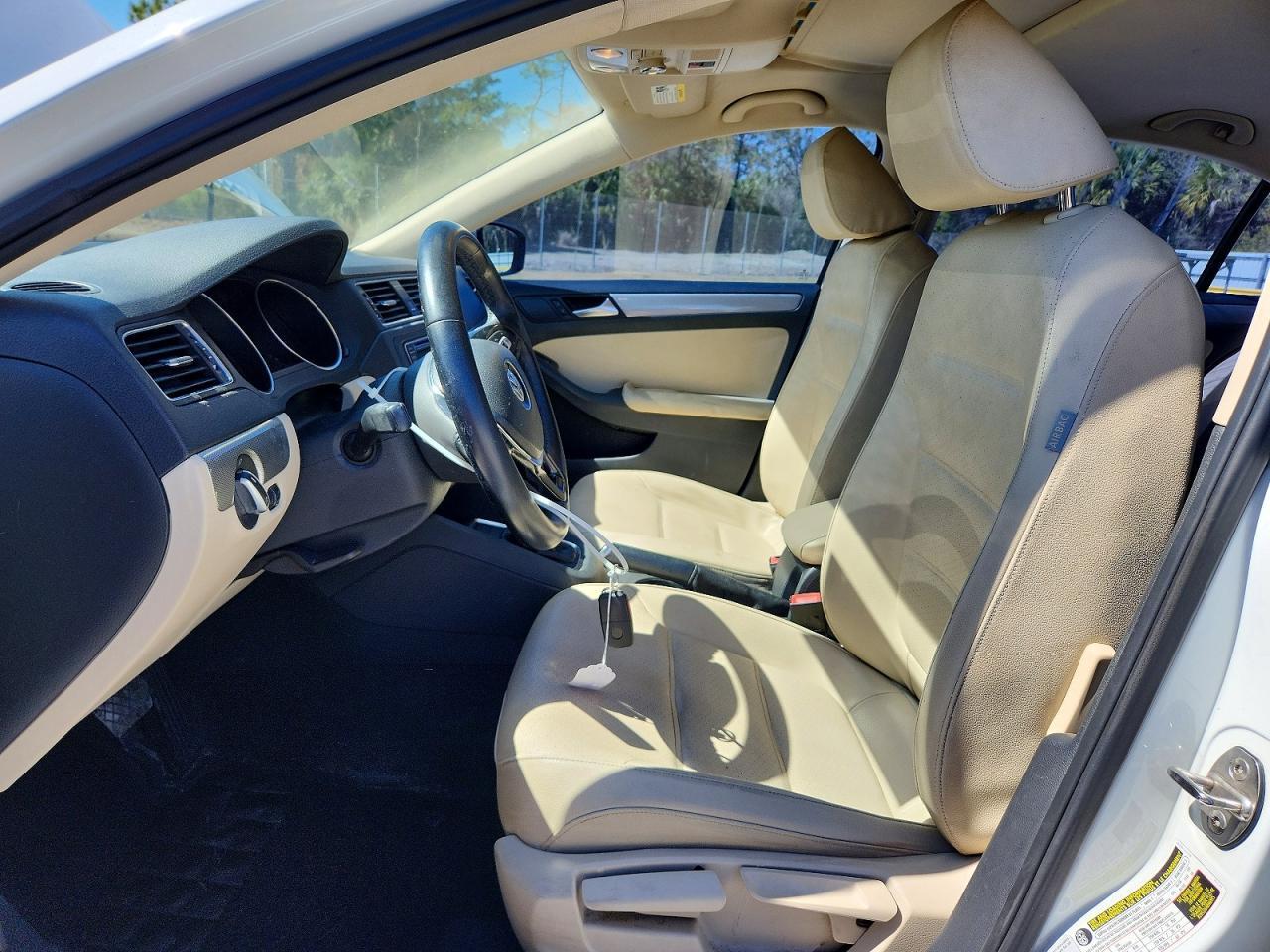 2017 VOLKSWAGEN JETTA