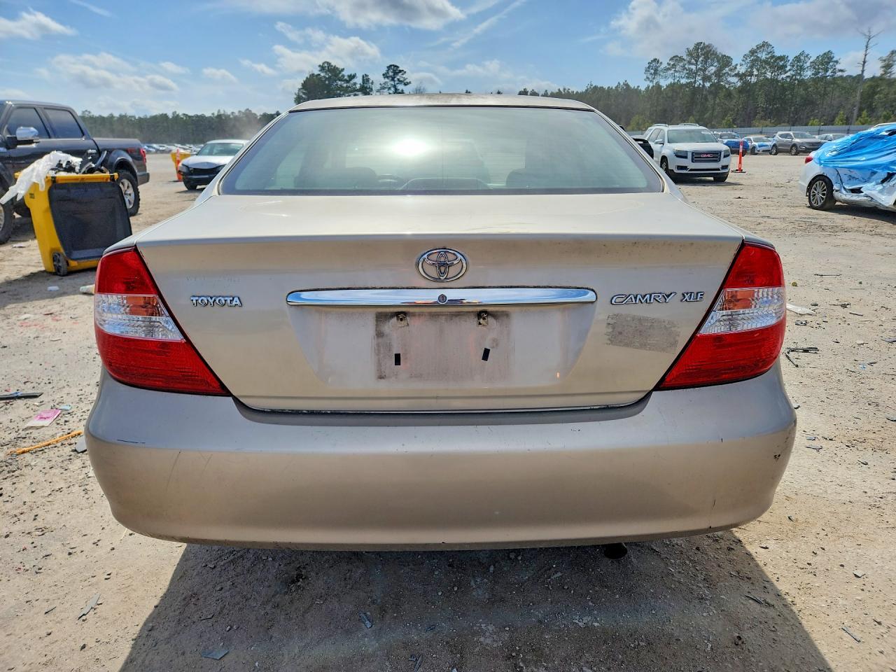 2004 TOYOTA CAMRY