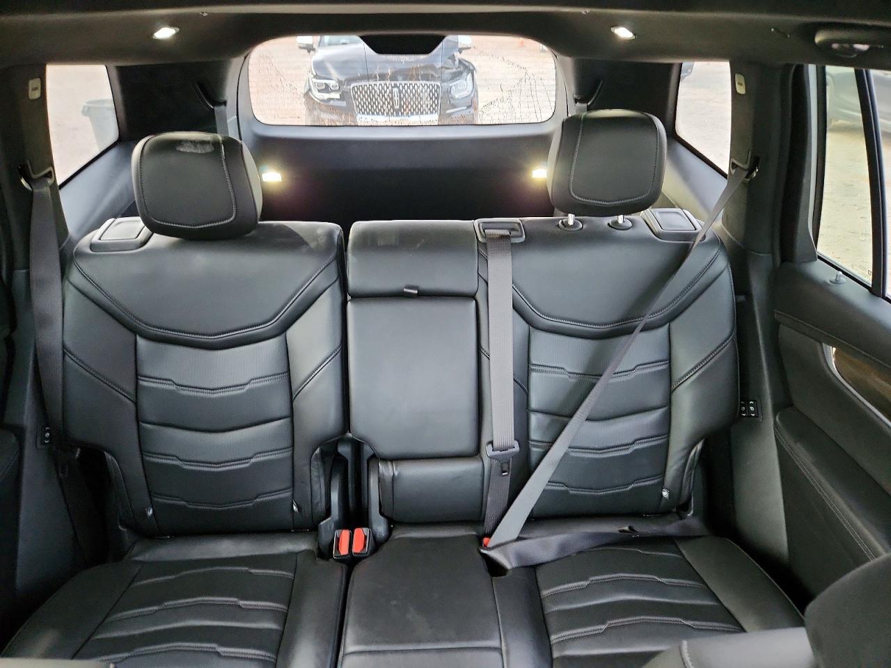 2021 CADILLAC XT6