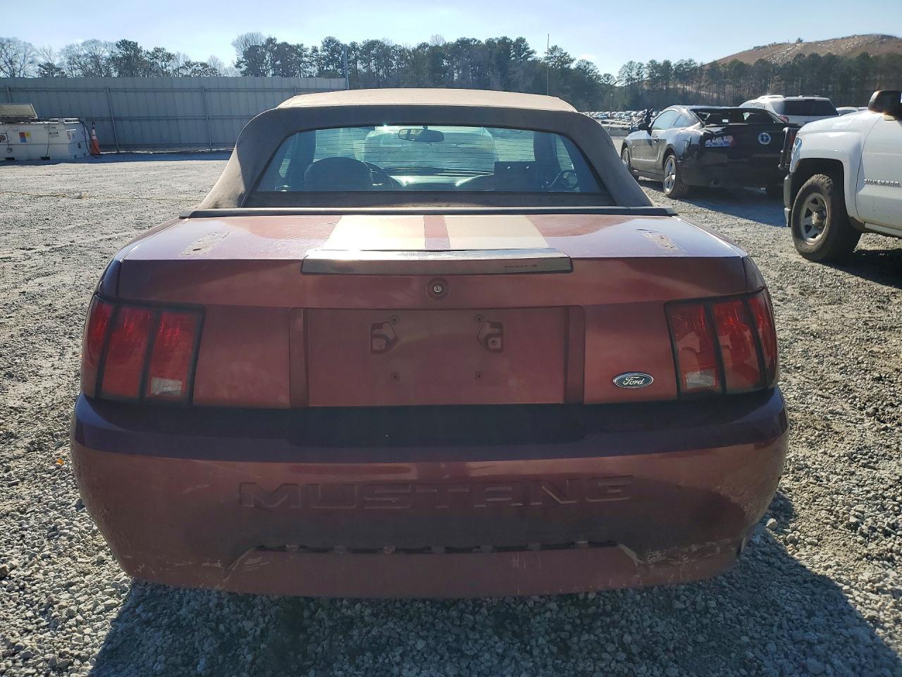 2004 FORD MUSTANG