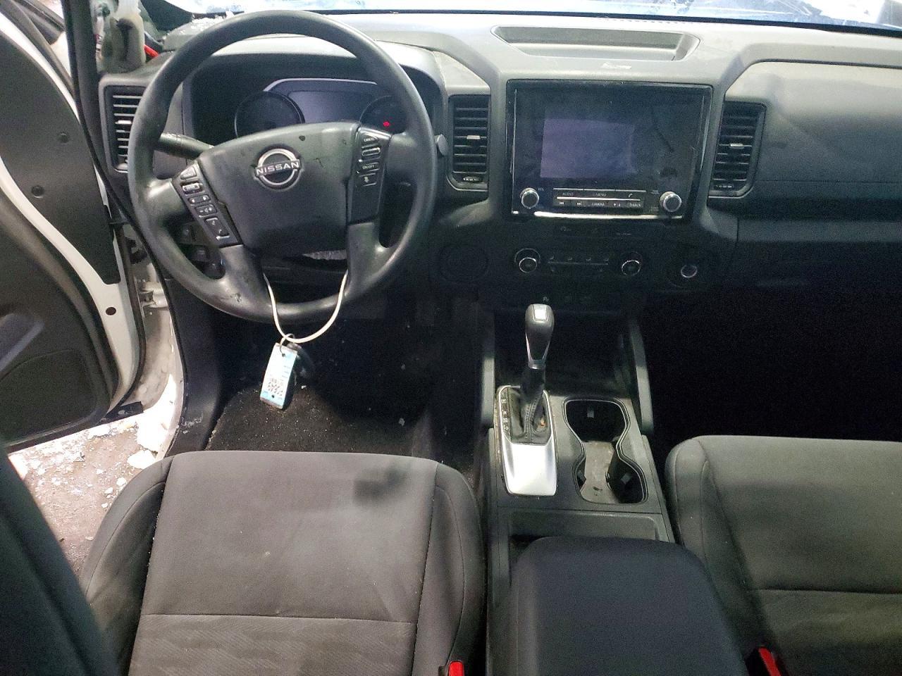 2024 NISSAN Frontier