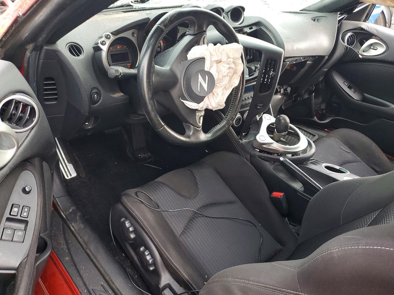 2016 NISSAN 370Z