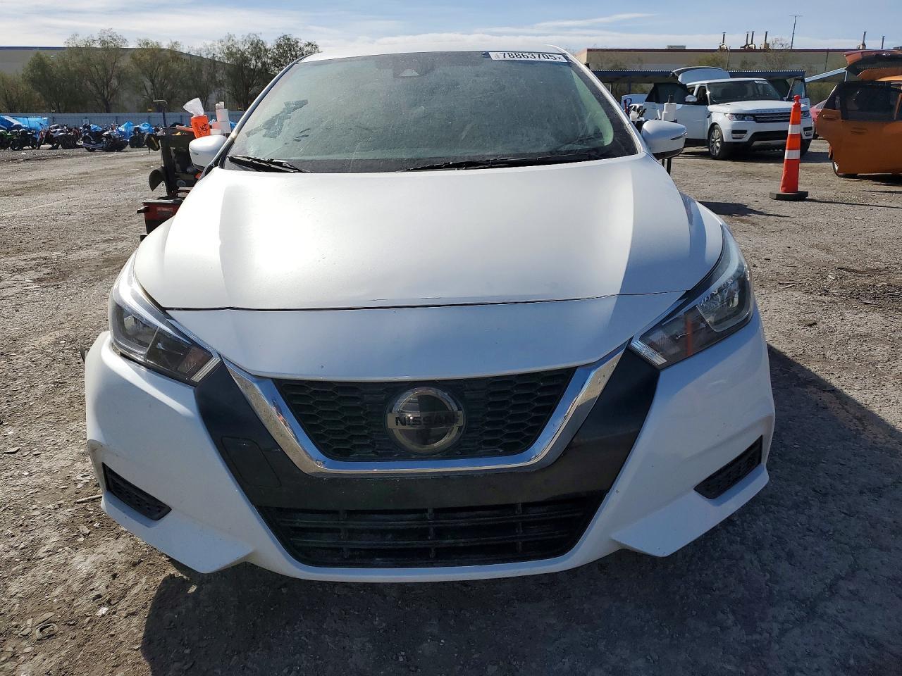 2020 NISSAN VERSA